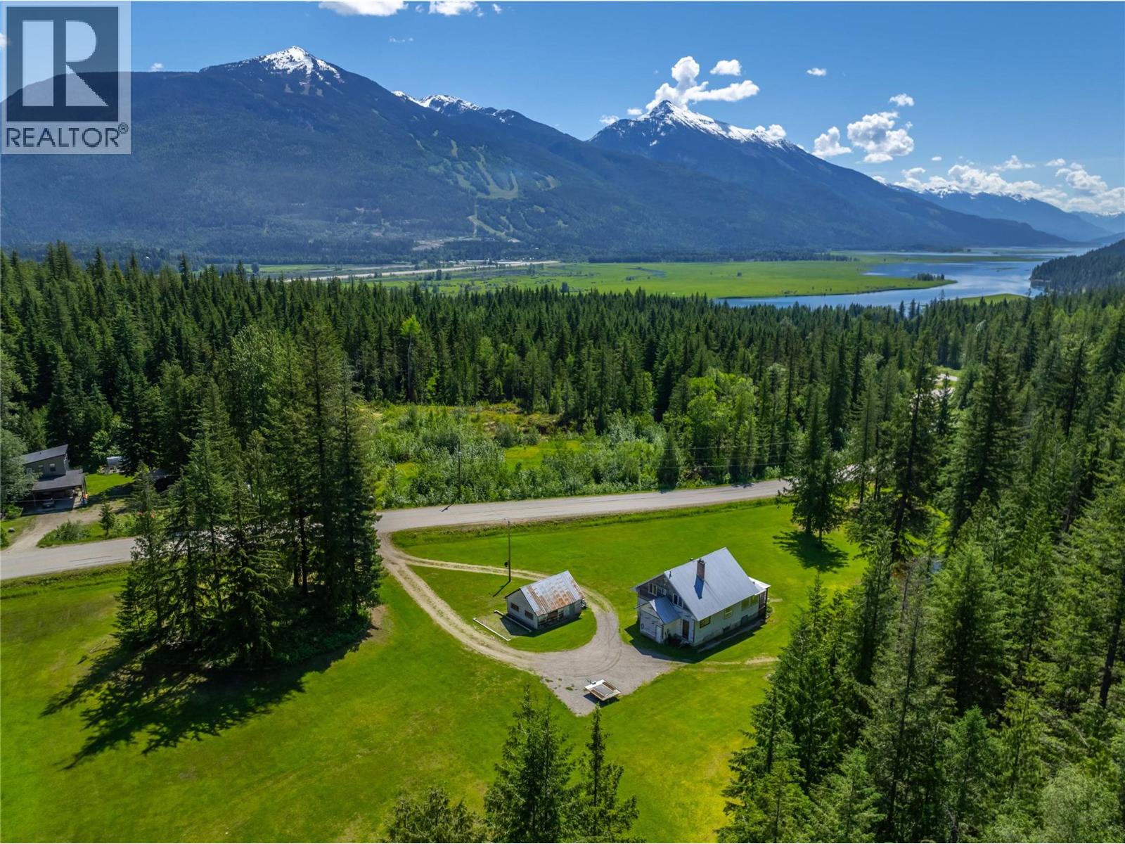 1734 MT Begbie Road, Revelstoke