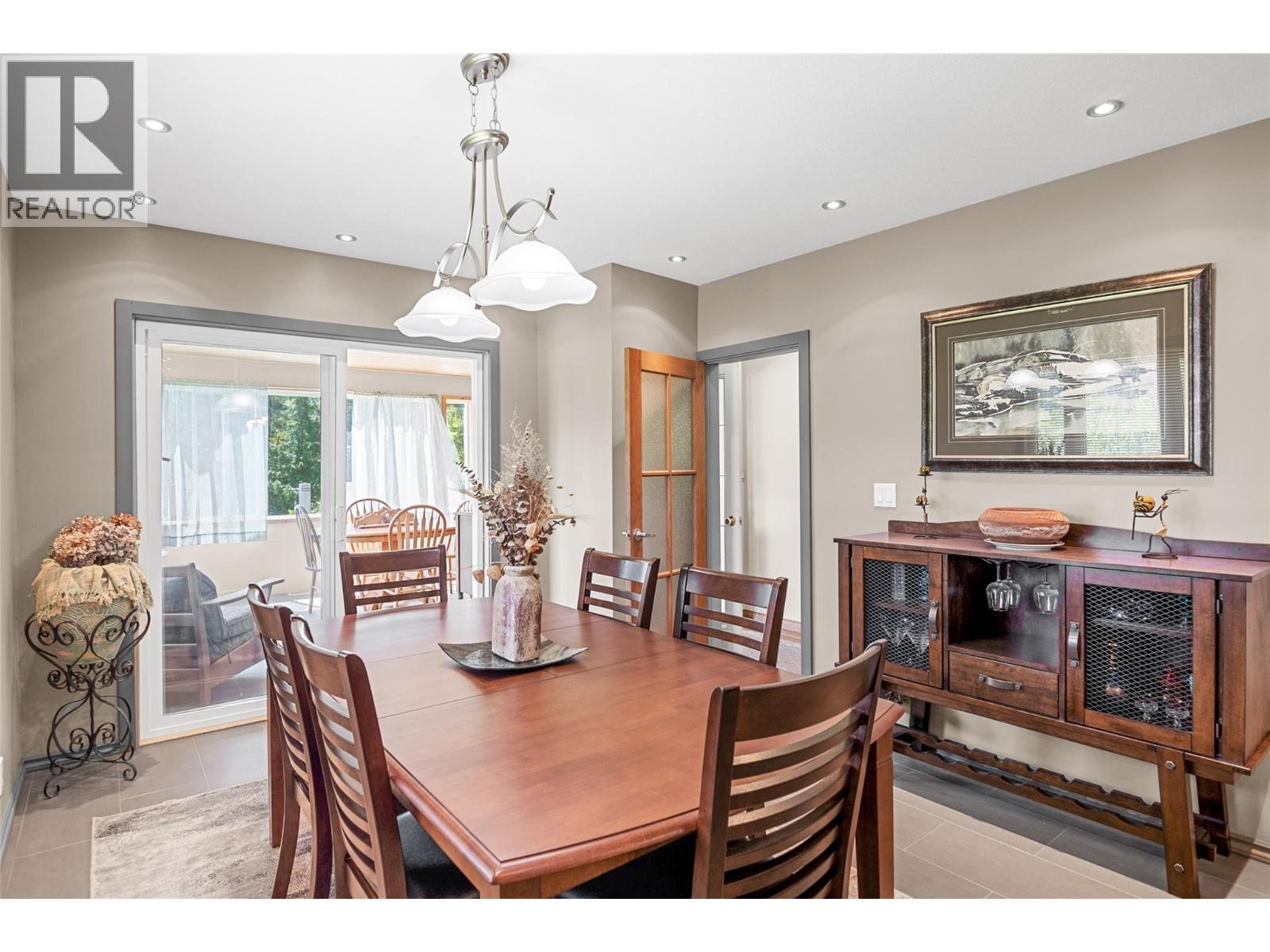1734 MT Begbie Road, Revelstoke