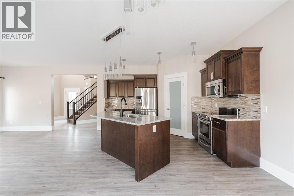 200 Diamondstone Ridge, Fort McMurray