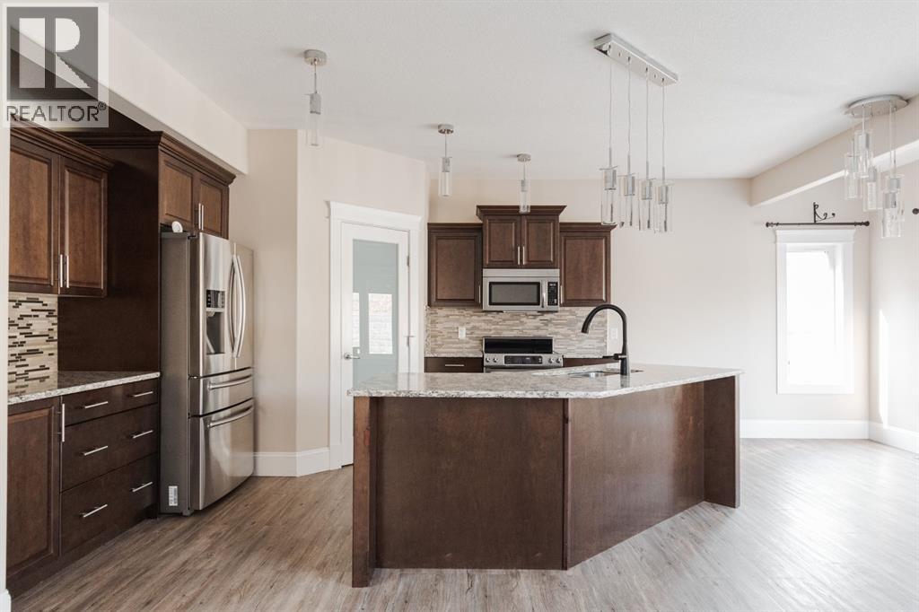 200 Diamondstone Ridge, Fort McMurray