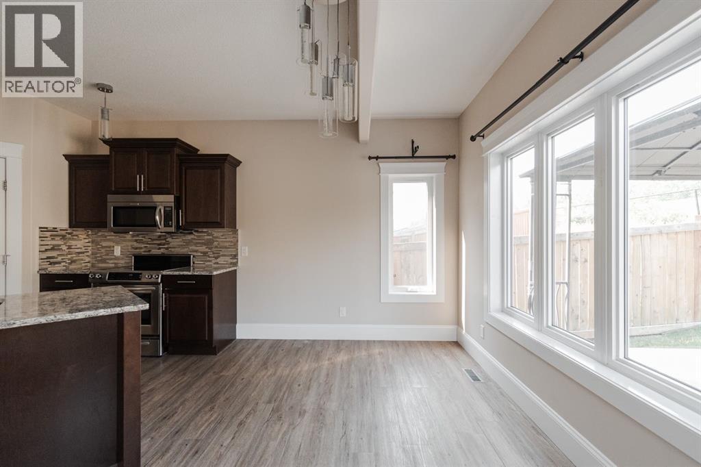 200 Diamondstone Ridge, Fort McMurray