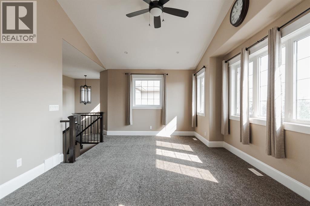 200 Diamondstone Ridge, Fort McMurray