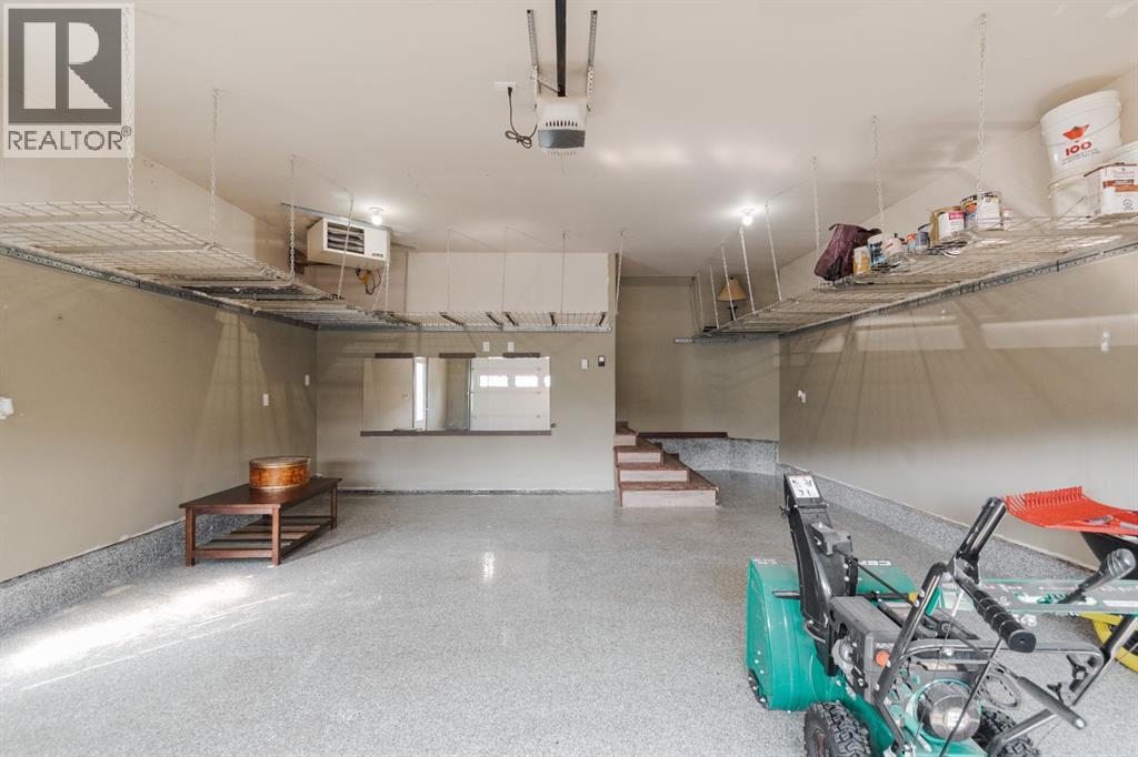 200 Diamondstone Ridge, Fort McMurray