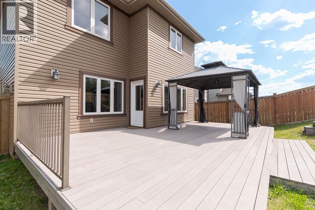 200 Diamondstone Ridge, Fort McMurray