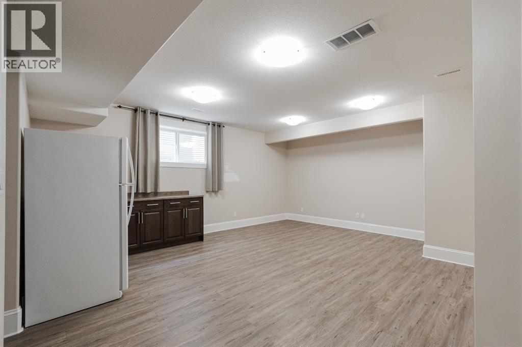 200 Diamondstone Ridge, Fort McMurray