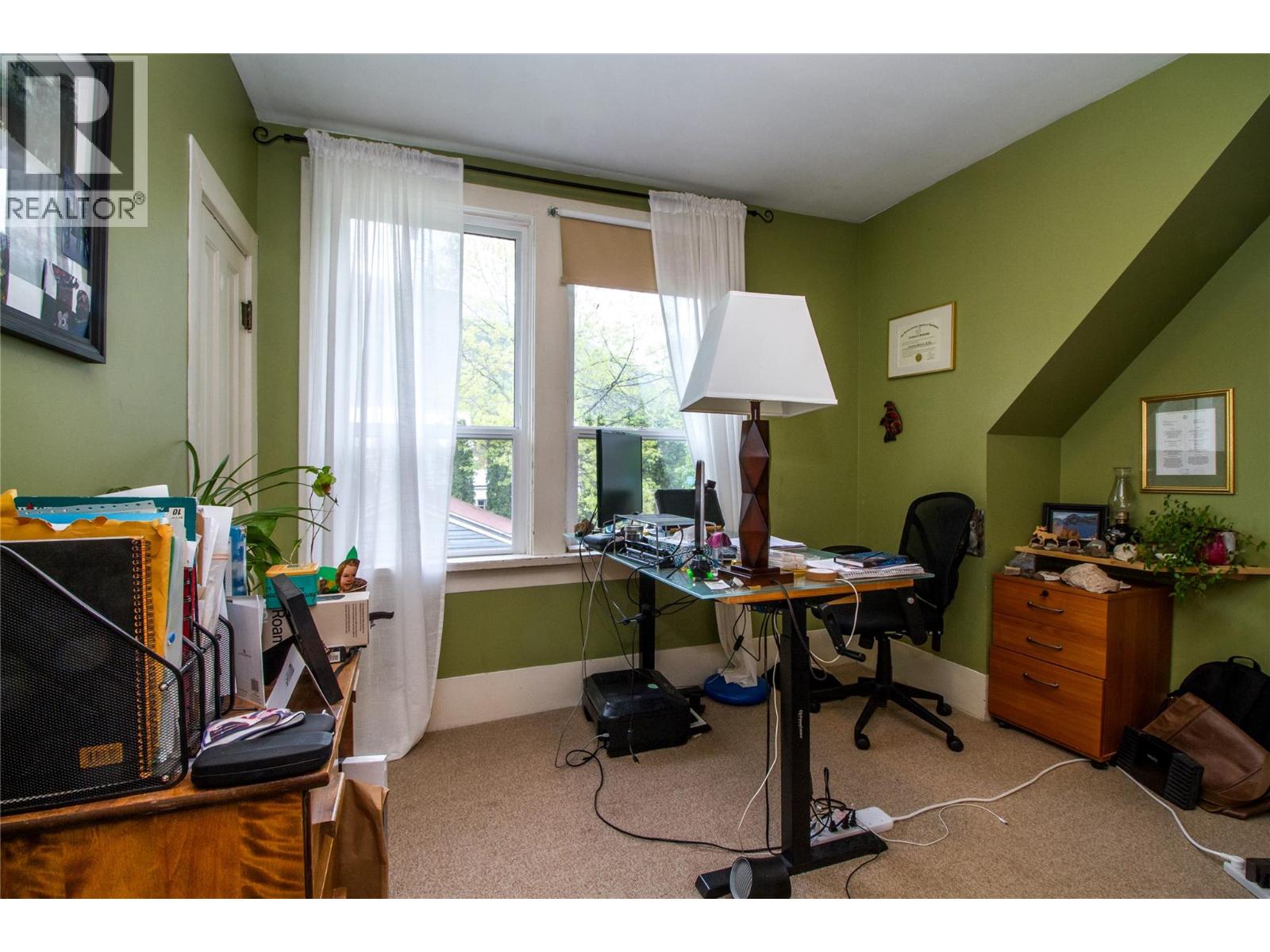 614 Mackenzie Avenue, Revelstoke