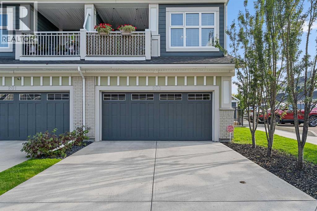 Single Family House for Sale in  Silverado Plains Park SW Silverado Calgary 