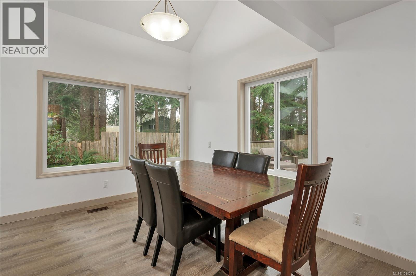 3844 Sutil Rd, Campbell River