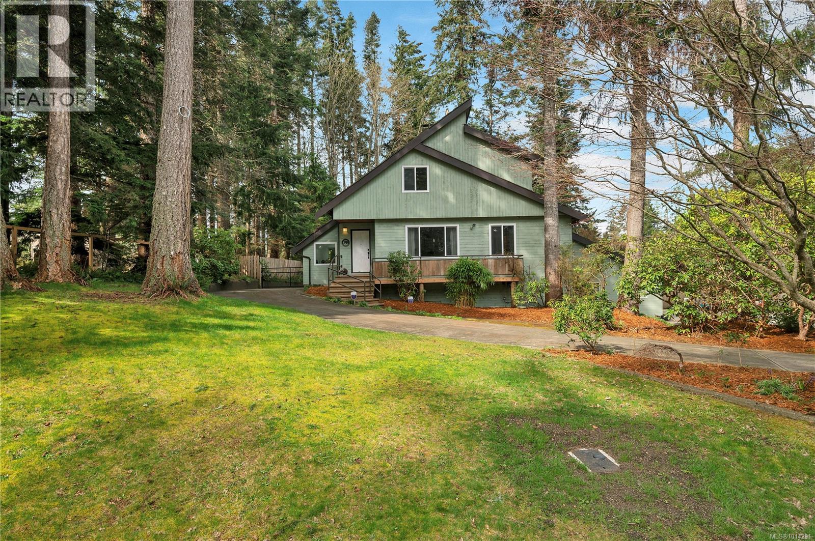 3844 Sutil Rd, Campbell River