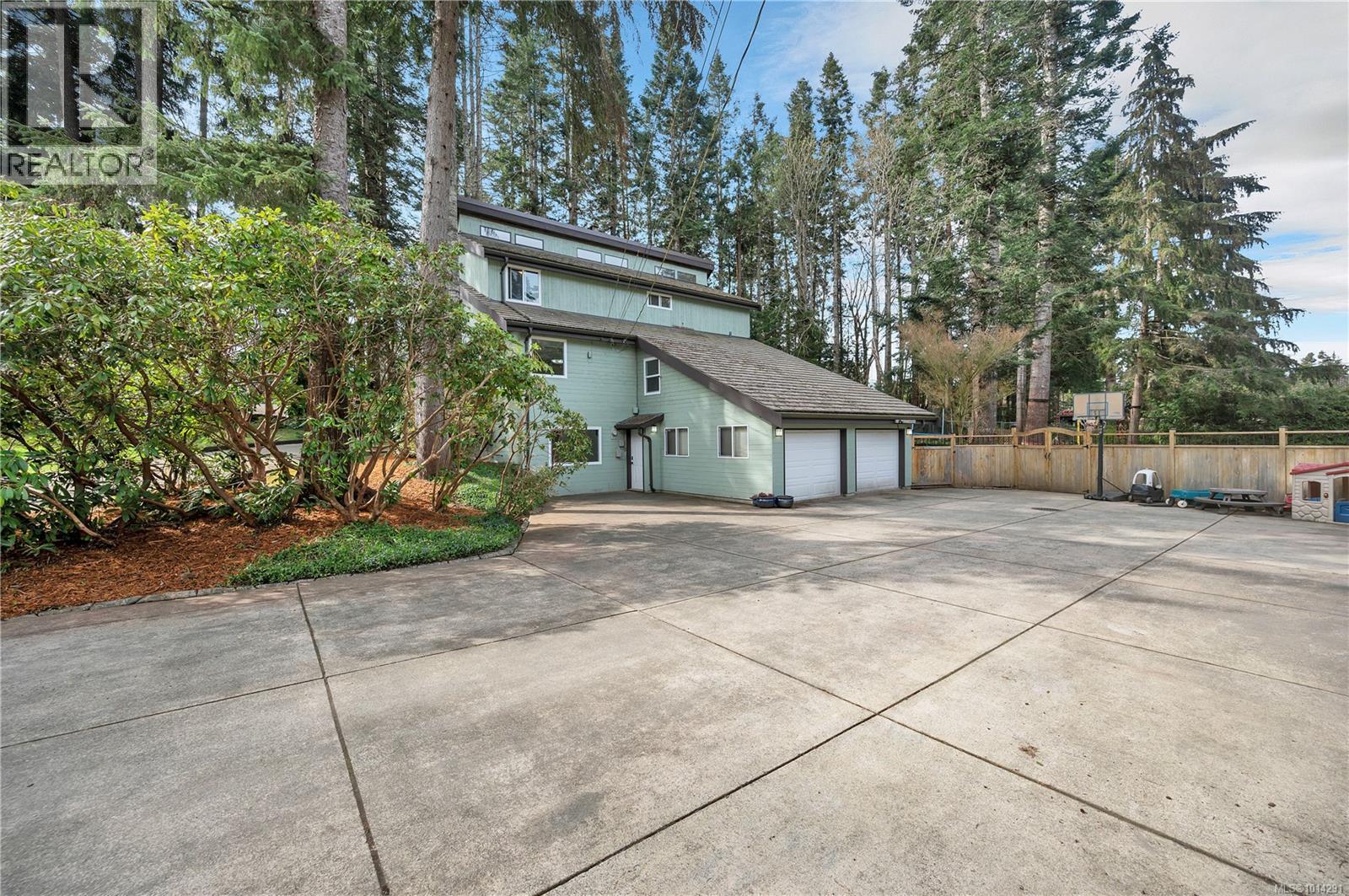 3844 Sutil Rd, Campbell River
