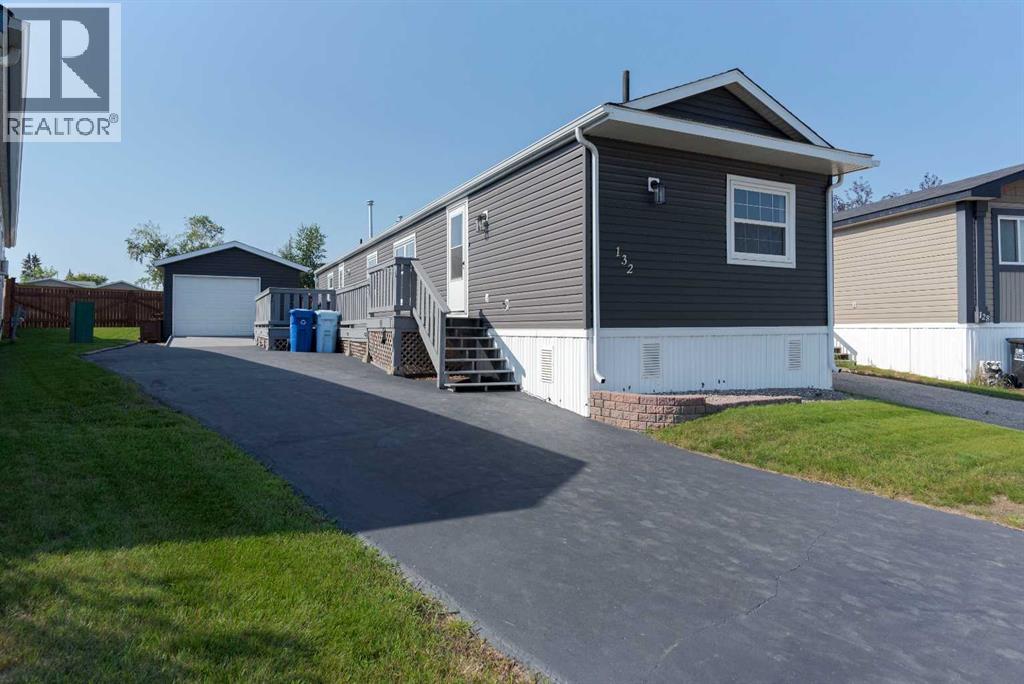 132 Grey Owl Place, Fort McMurray