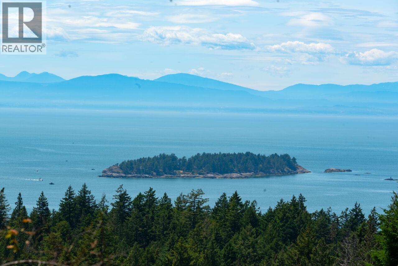Vacant Land for Sale in Bowen Island – Lot 6 INNISFREE LANE, Bowen Island - Image 10