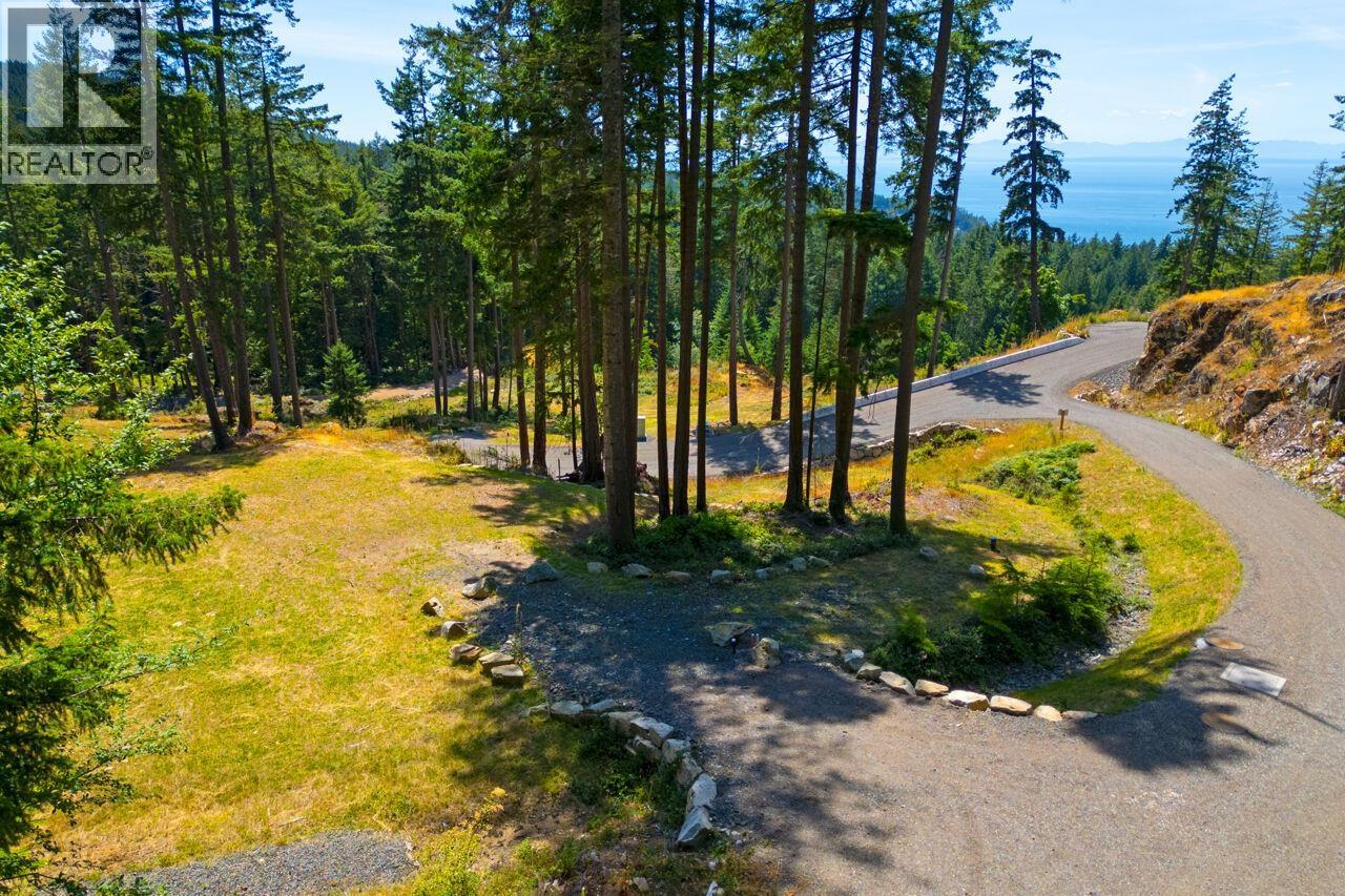 Vacant Land for Sale in Bowen Island – Lot 6 INNISFREE LANE, Bowen Island - Image 13