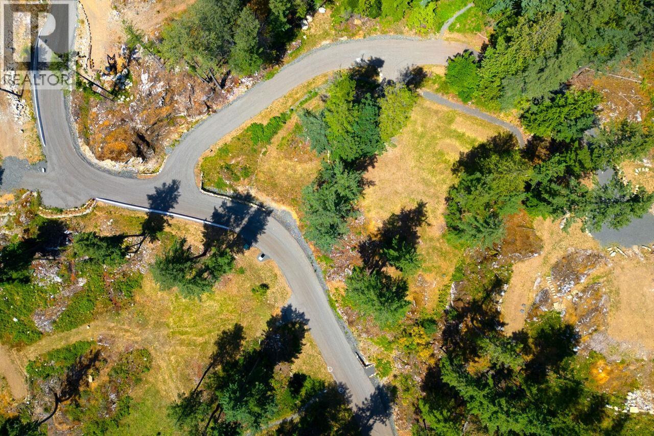 Vacant Land for Sale in Bowen Island – Lot 6 INNISFREE LANE, Bowen Island - Image 17