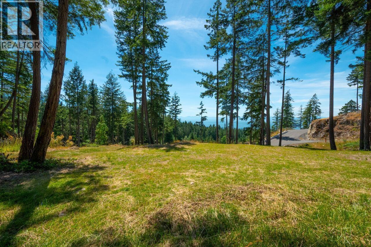 Vacant Land for Sale in Bowen Island – Lot 6 INNISFREE LANE, Bowen Island - Image 8