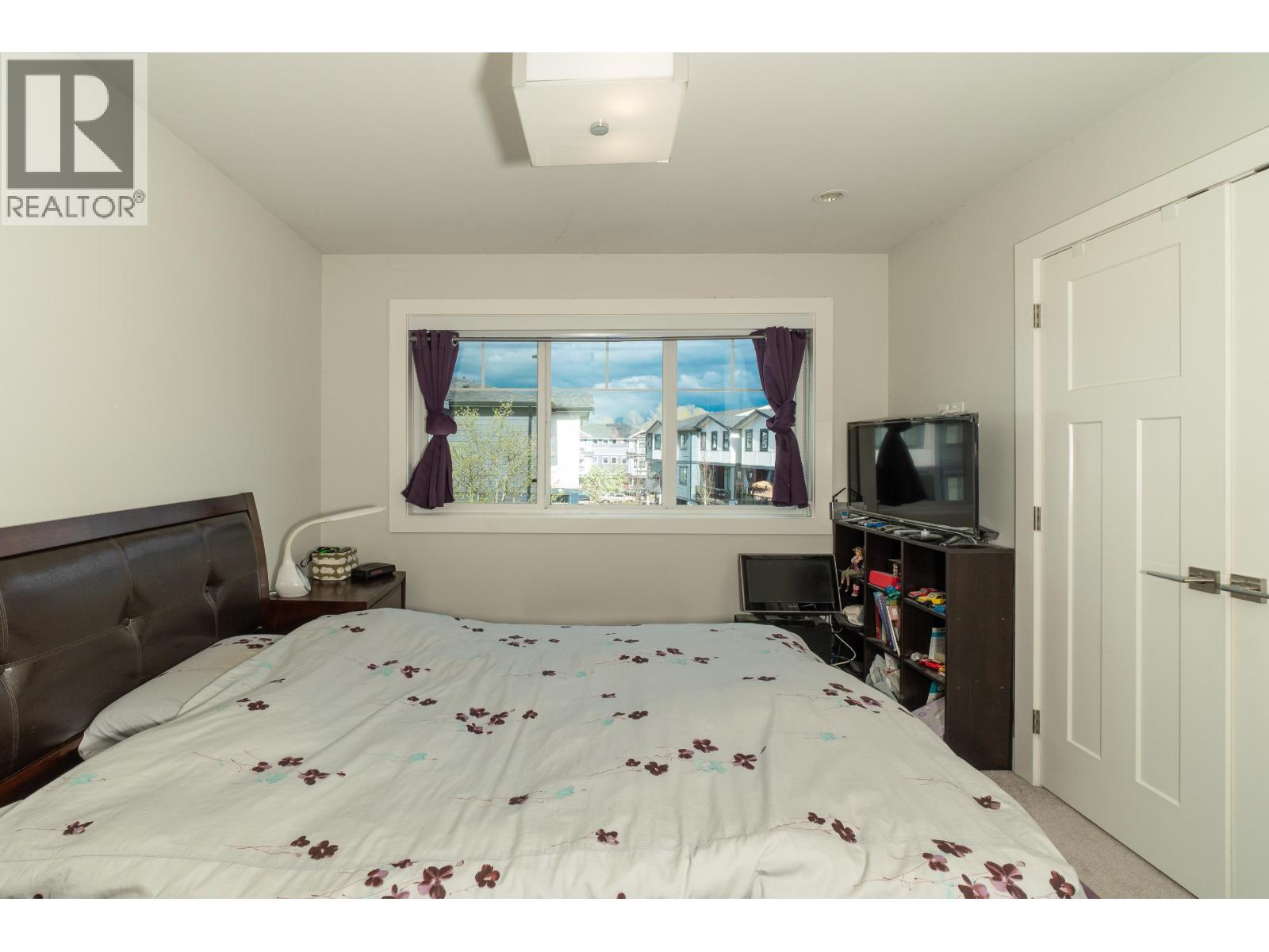 46 188 WOOD STREET, New Westminster