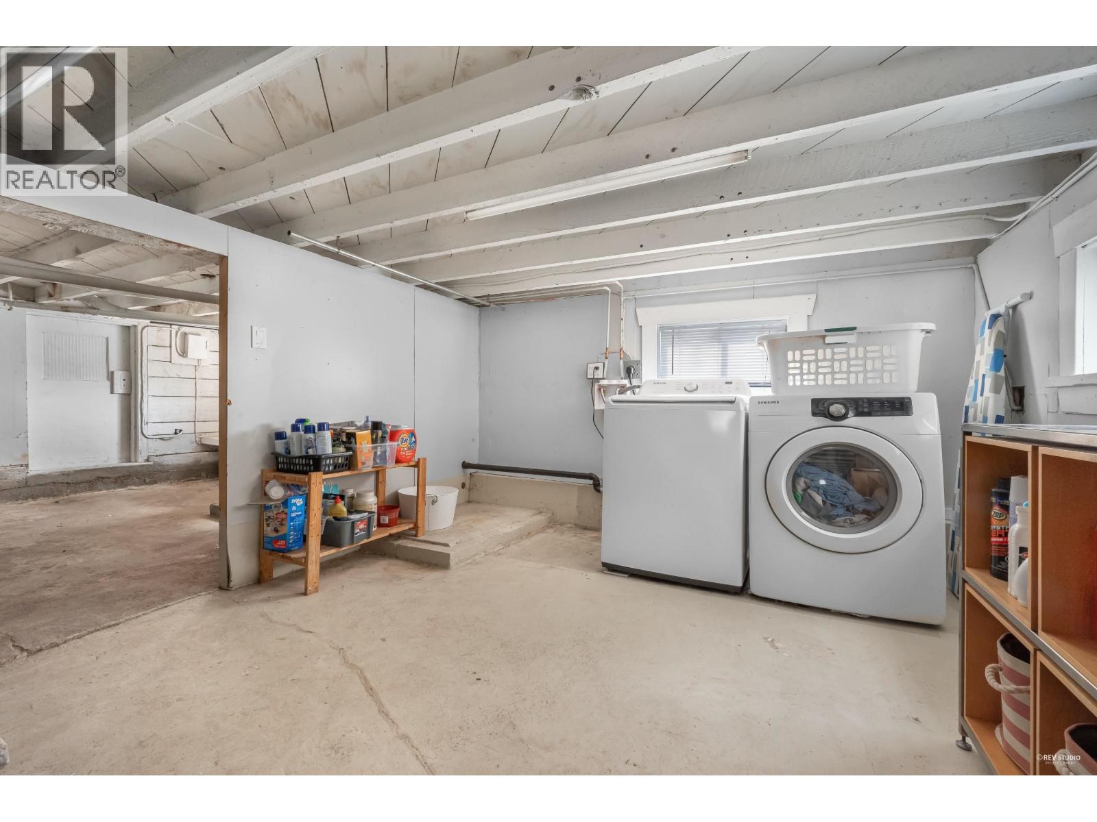 235 PEMBINA STREET, New Westminster