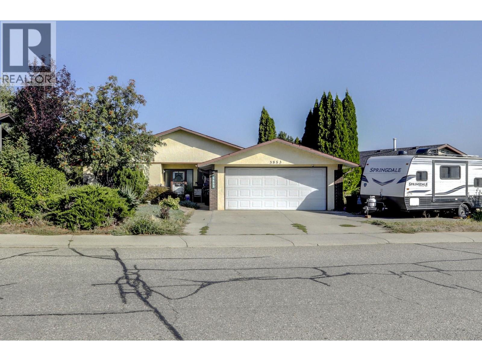 3853 15 Avenue, Vernon