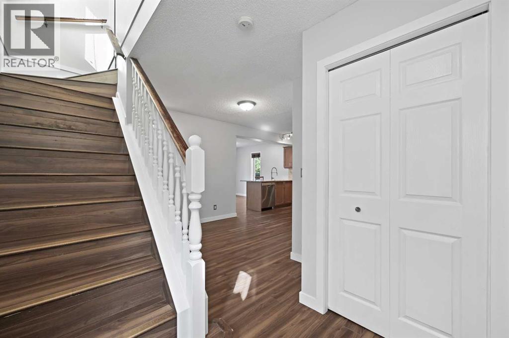 Single Family House for Sale in  Mt Apex Green SE McKenzie Lake Calgary 