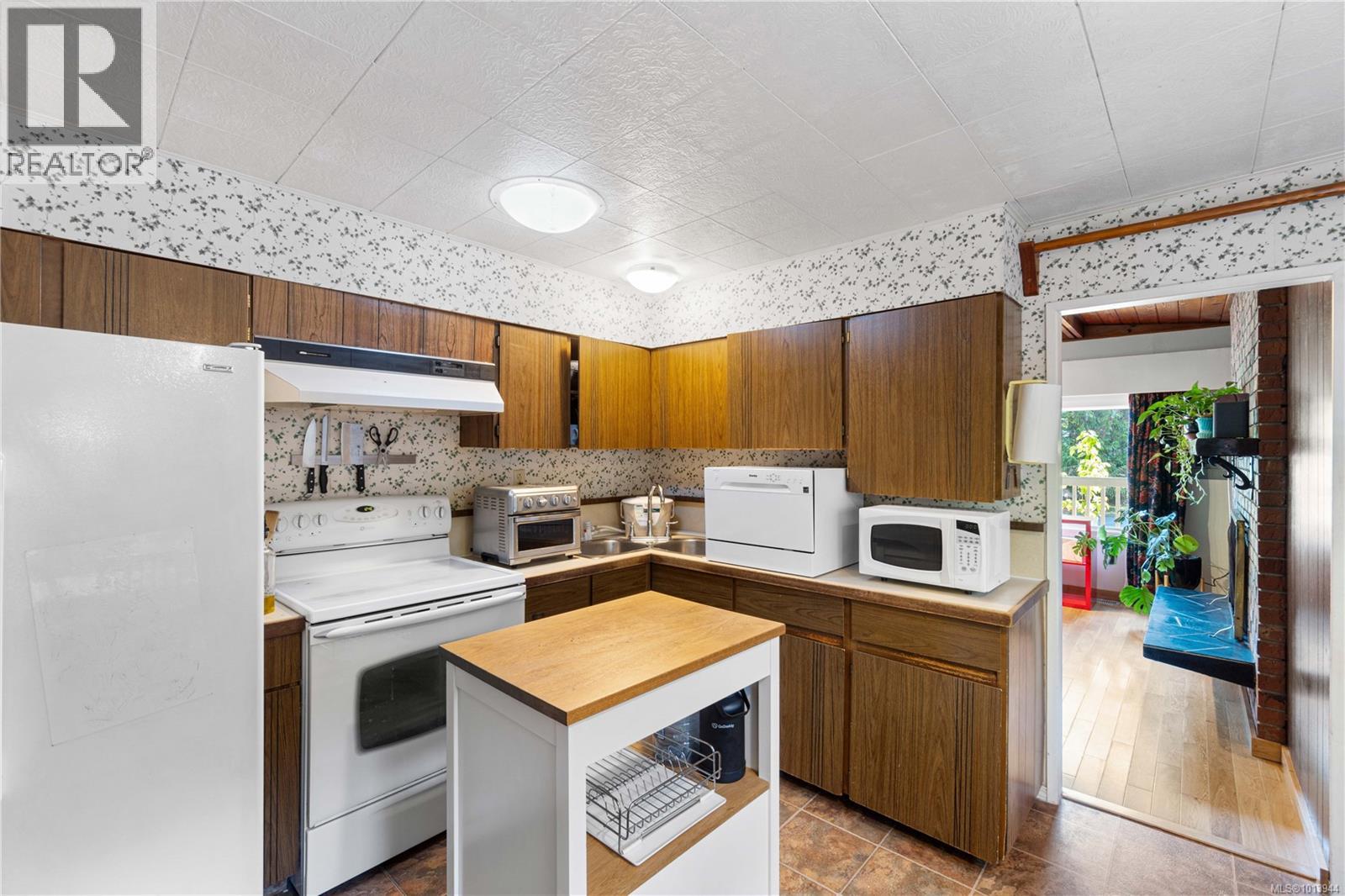 1227 Marina Way, Nanoose Bay
