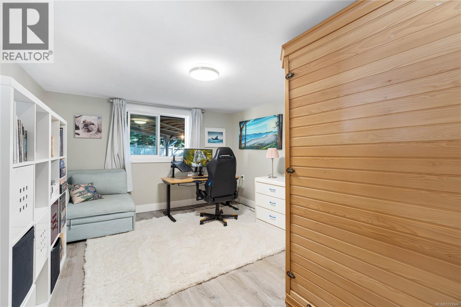 1227 Marina Way, Nanoose Bay