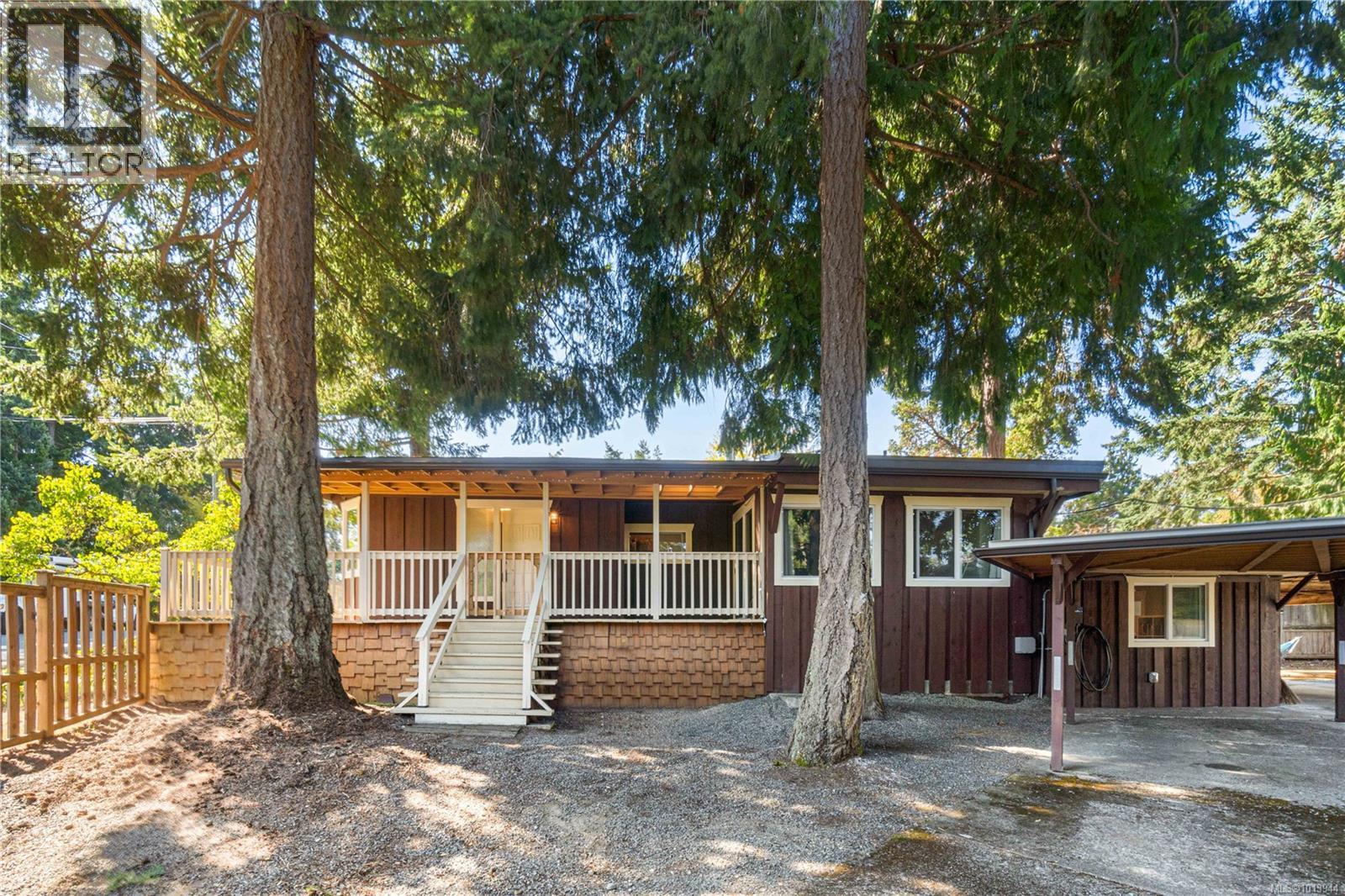 1227 Marina Way, Nanoose Bay