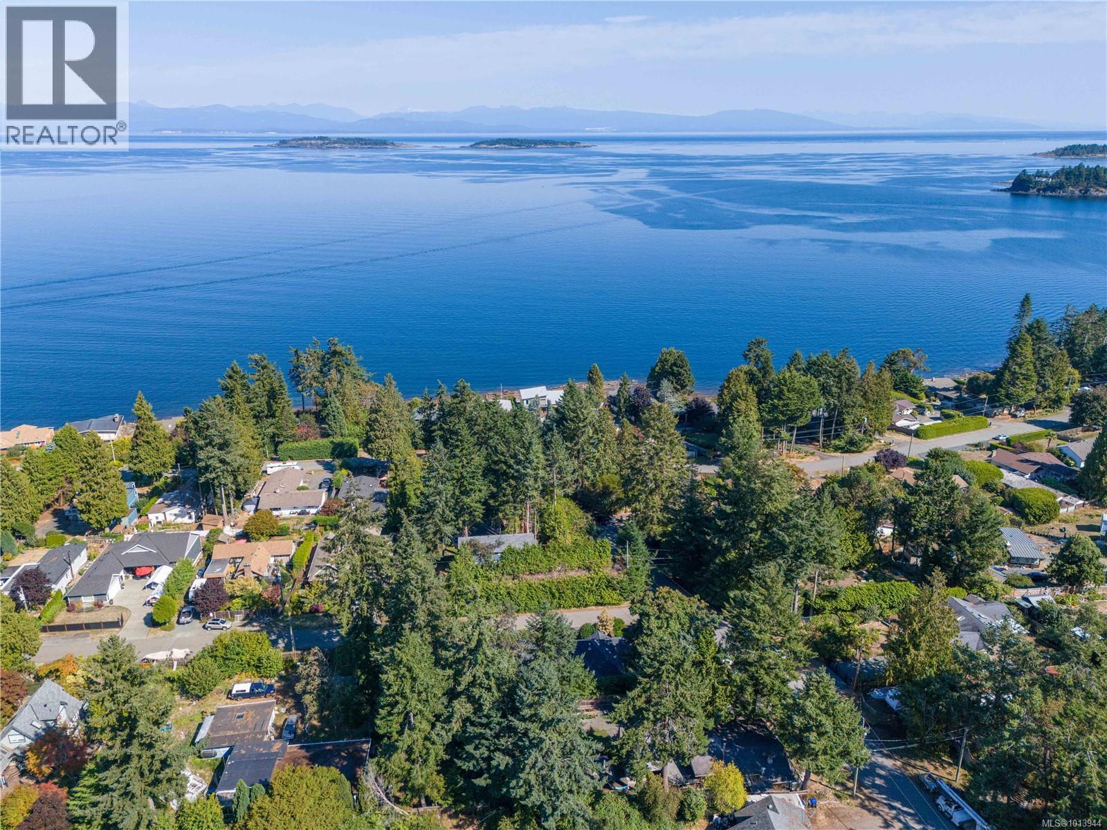 1227 Marina Way, Nanoose Bay