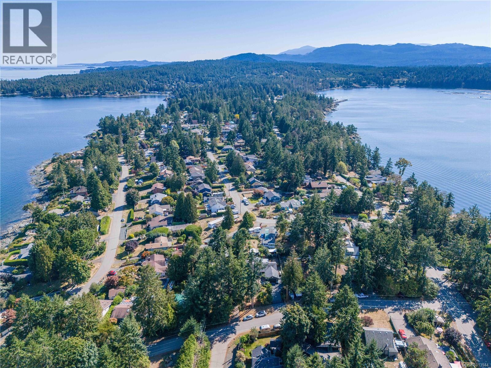 1227 Marina Way, Nanoose Bay