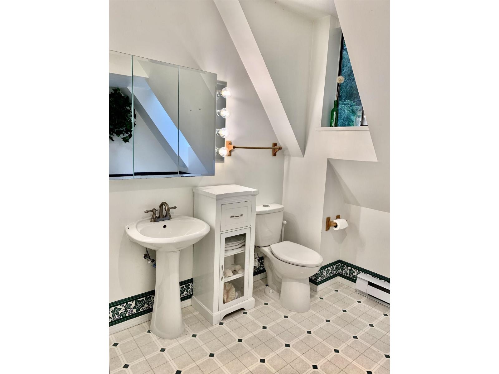 14580 CHALET CRESCENT, Sunshine Valley, Sunshine Valley