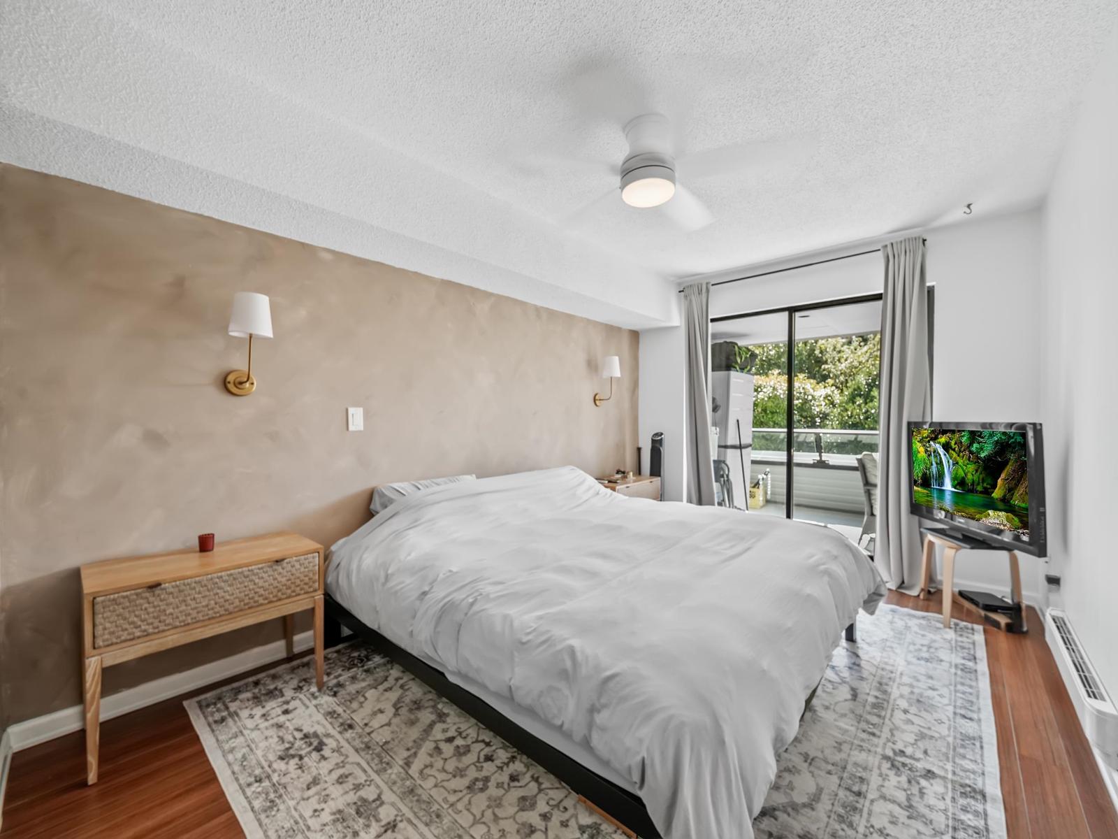 111 1341 GEORGE STREET, White Rock