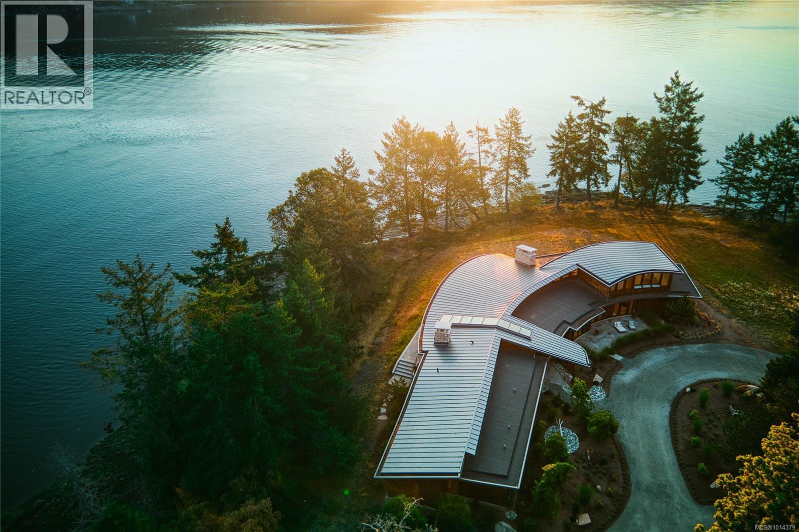  3200 Clam Bay Road, Pender Island
