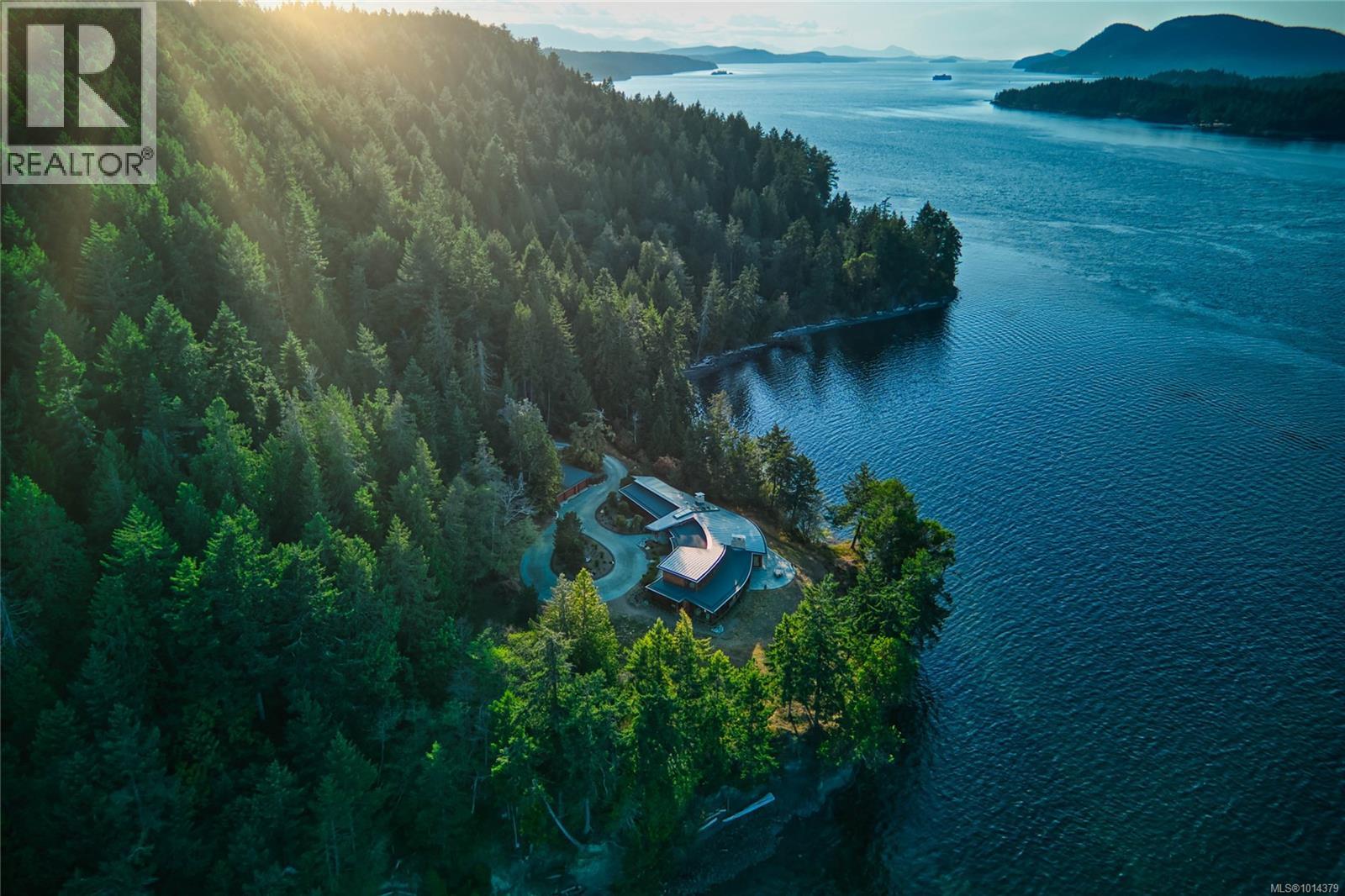  3200 Clam Bay Road, Pender Island