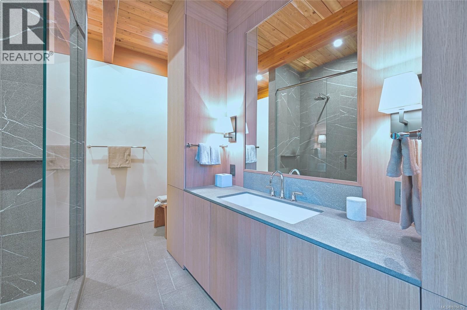  3200 Clam Bay Road, Pender Island