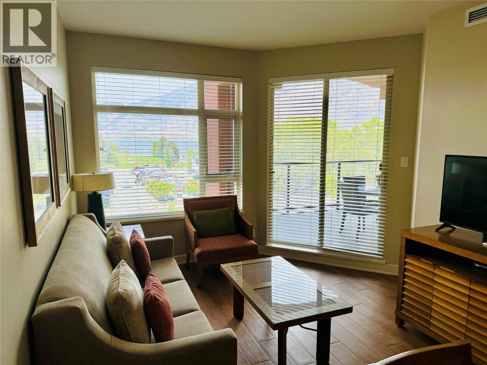 15 PARK Place Unit# 405, Osoyoos
