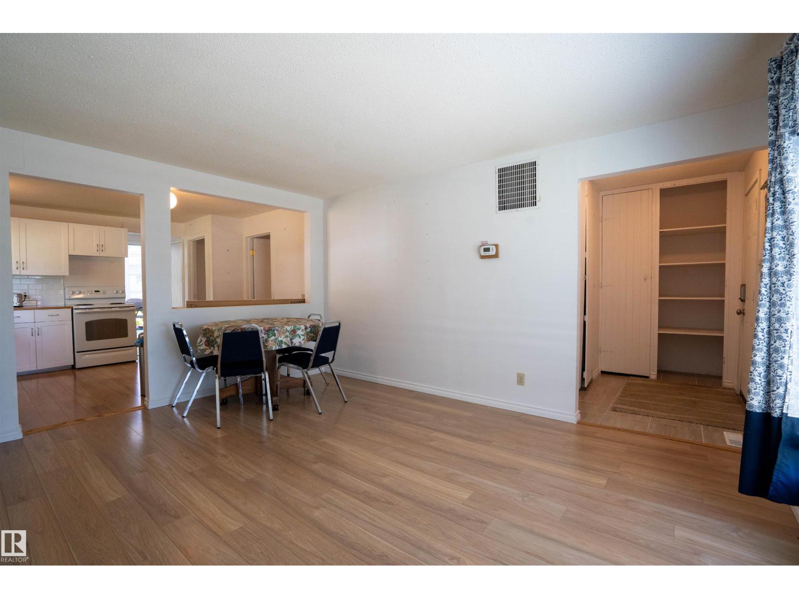 514 & 515 LAKESIDE DR, Rural Parkland County