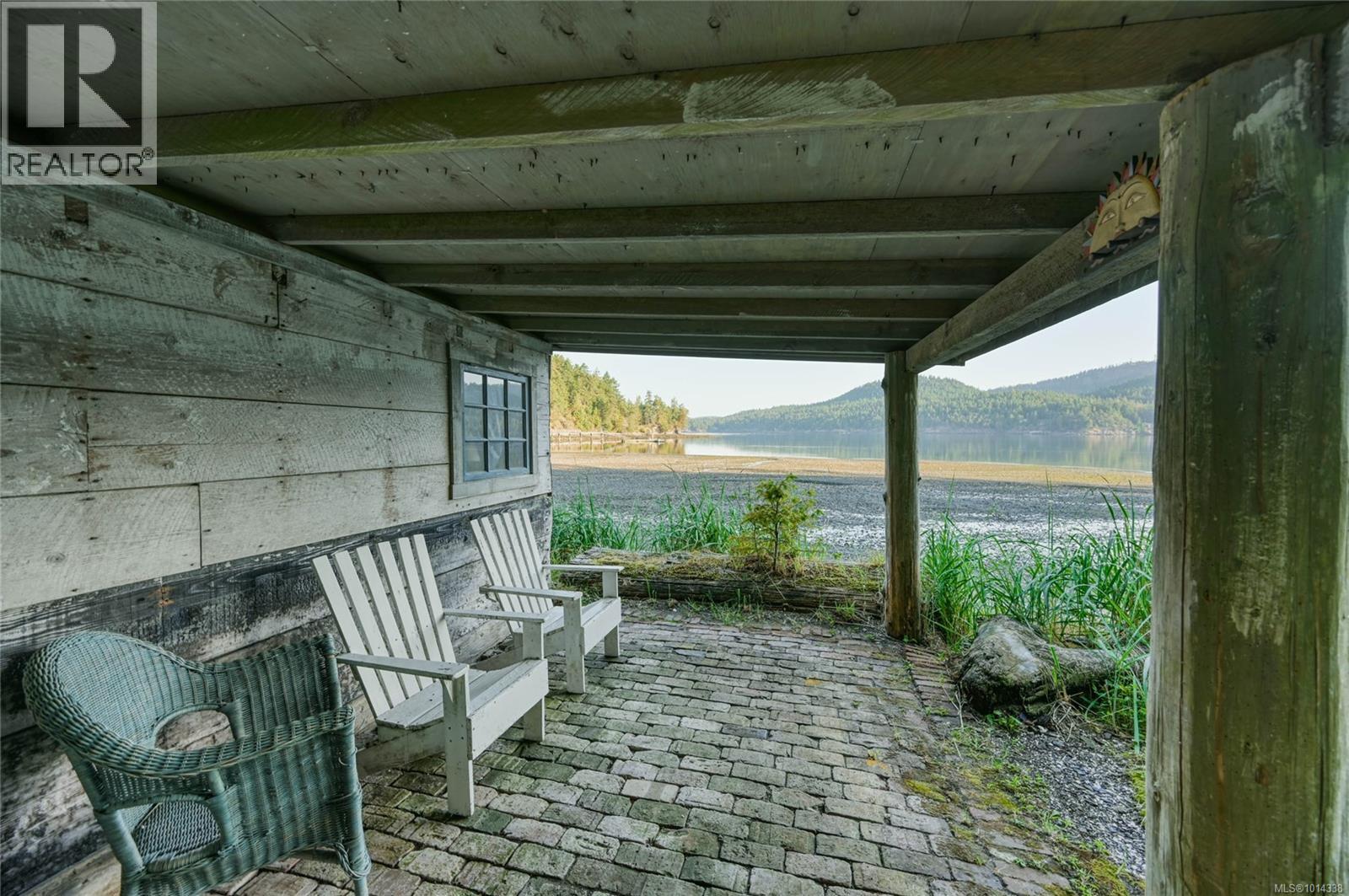  3200 Clam Bay Road, Pender Island