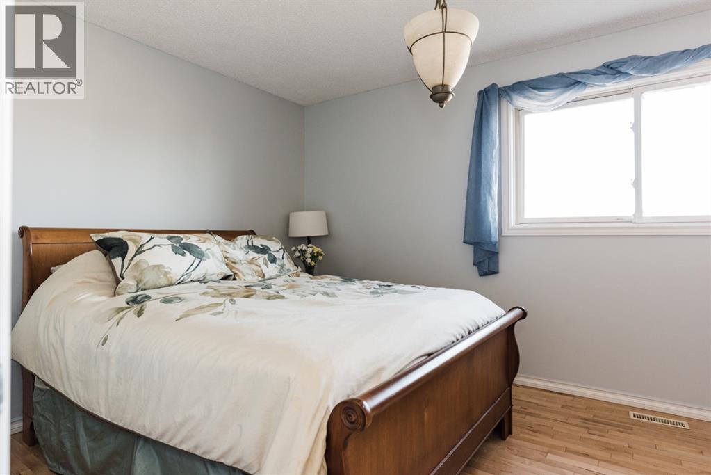168 Erindale Road, Fort McMurray