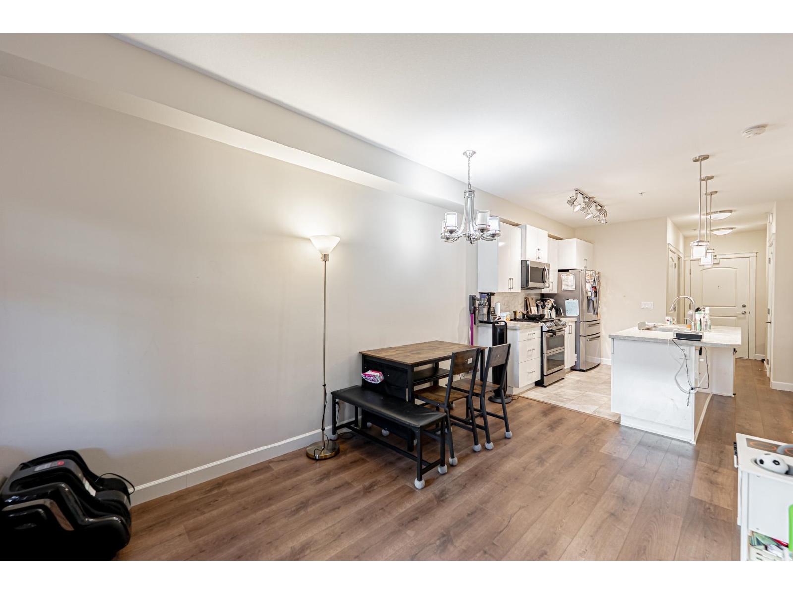 101 8561 203A STREET, Langley