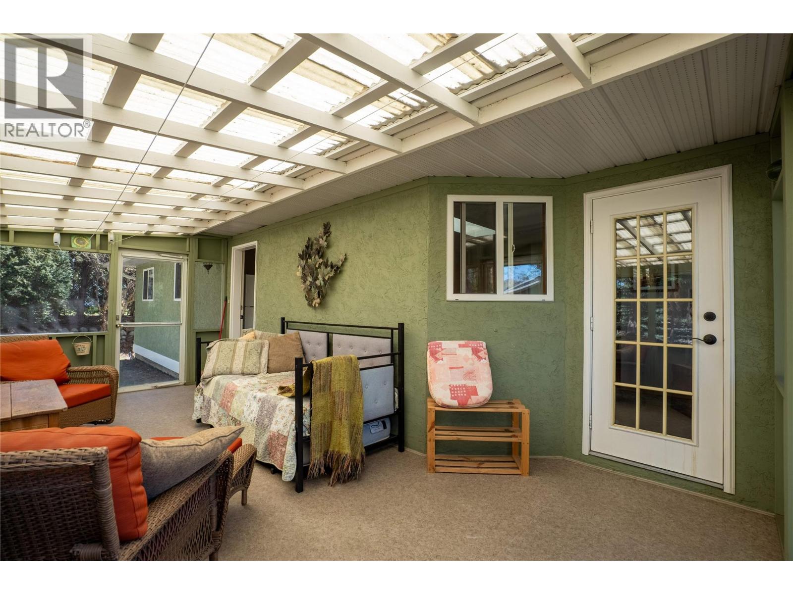 101 McGowan Road, Oliver
