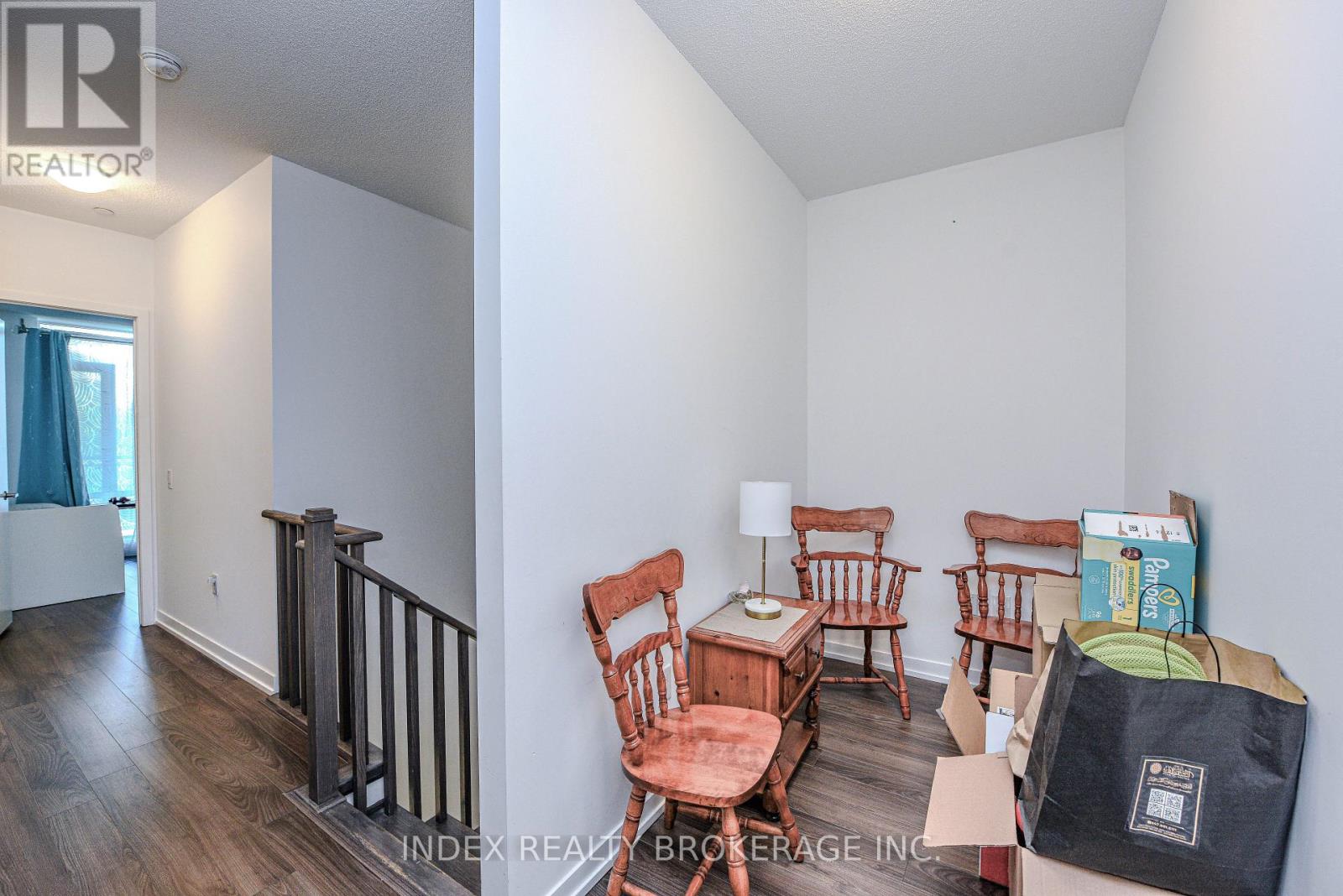 #103 2560 EGLINTON AVENUE - 18