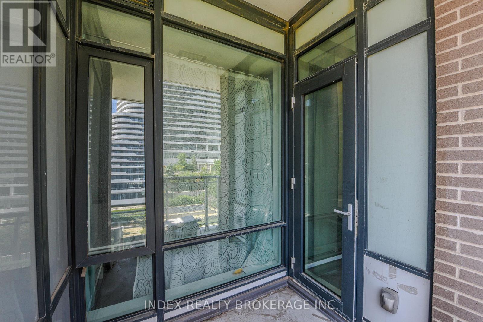 #103 2560 EGLINTON AVENUE - 22