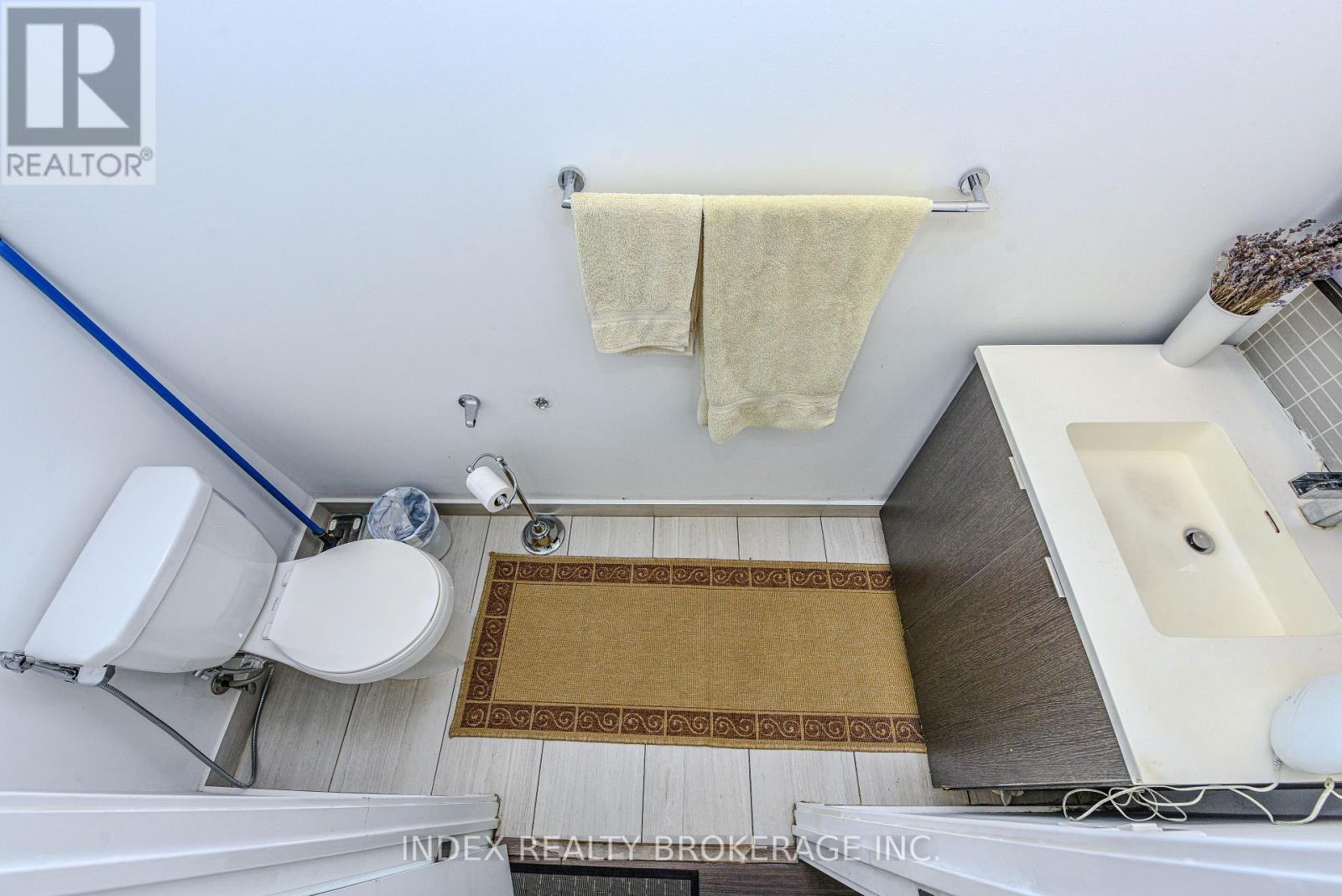 #103 2560 EGLINTON AVENUE - 8