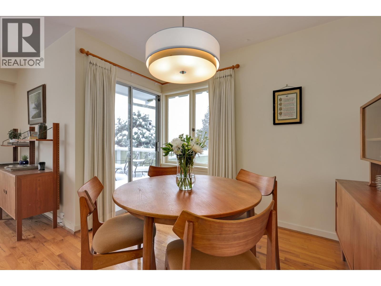 1165 LAWSON AVENUE, West Vancouver