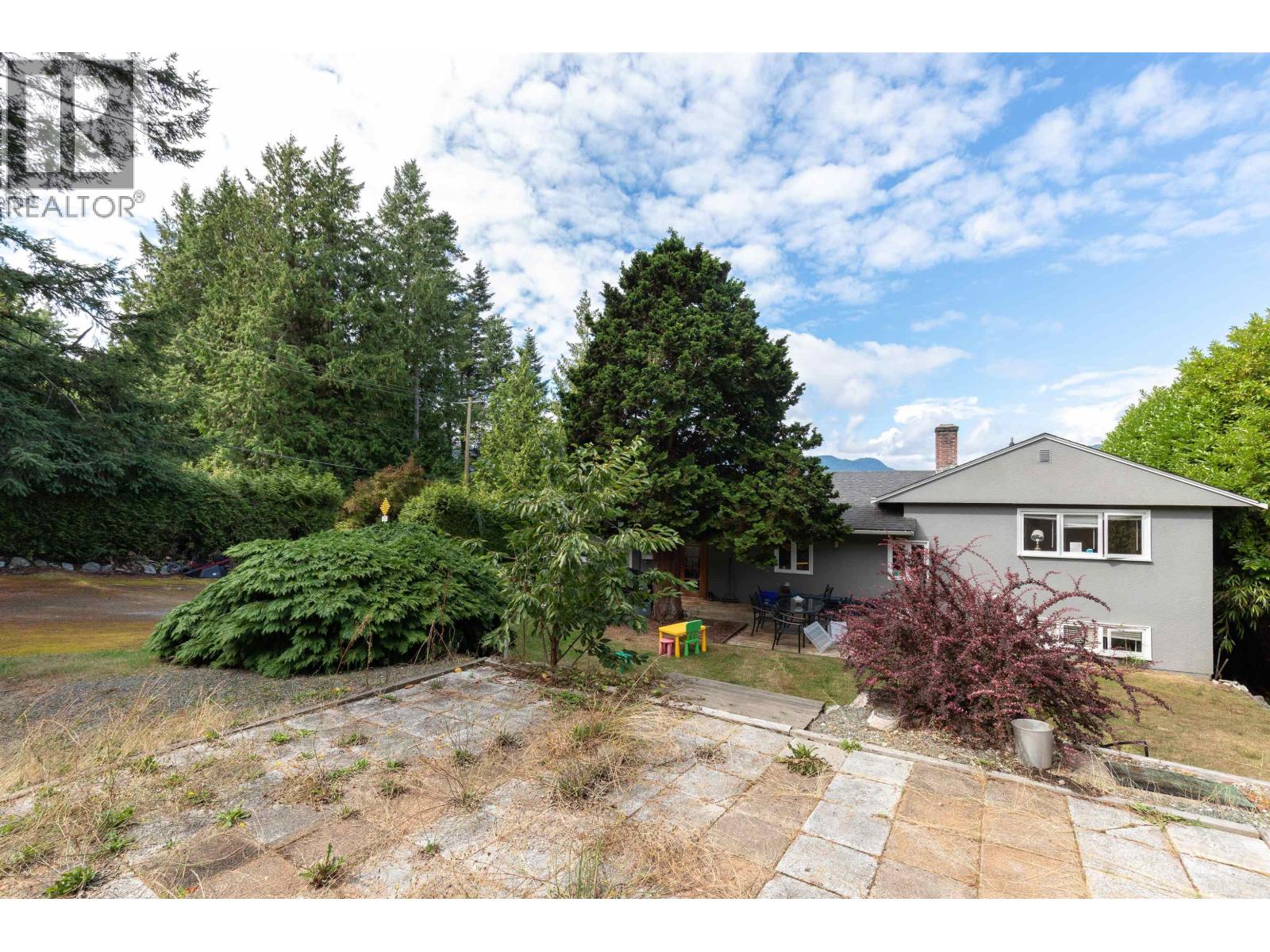 7195 ROCKLAND WYND, West Vancouver