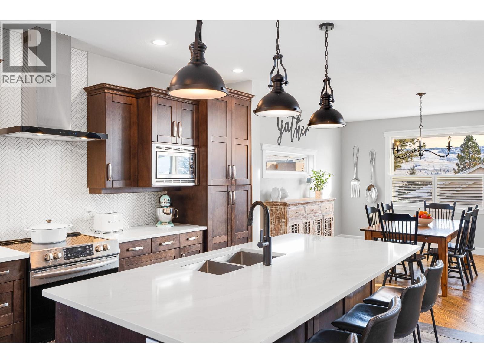 2501 Bremner Avenue, Merritt