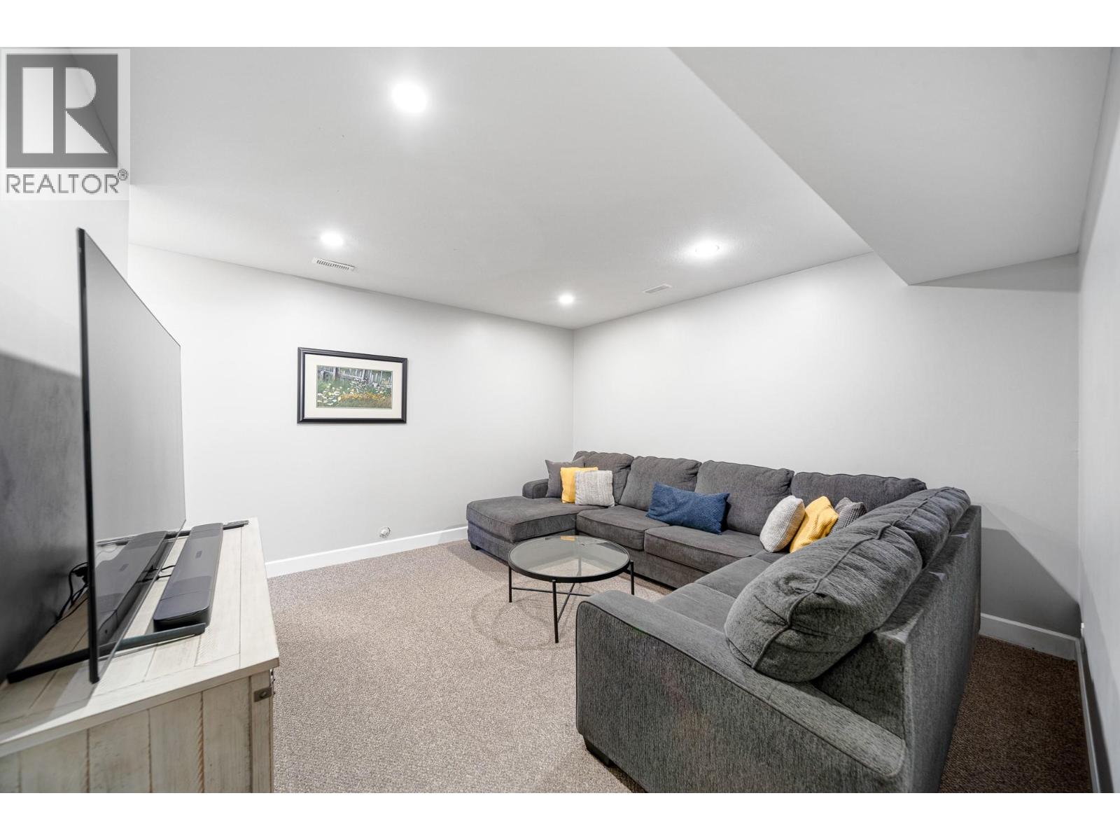 2501 Bremner Avenue, Merritt