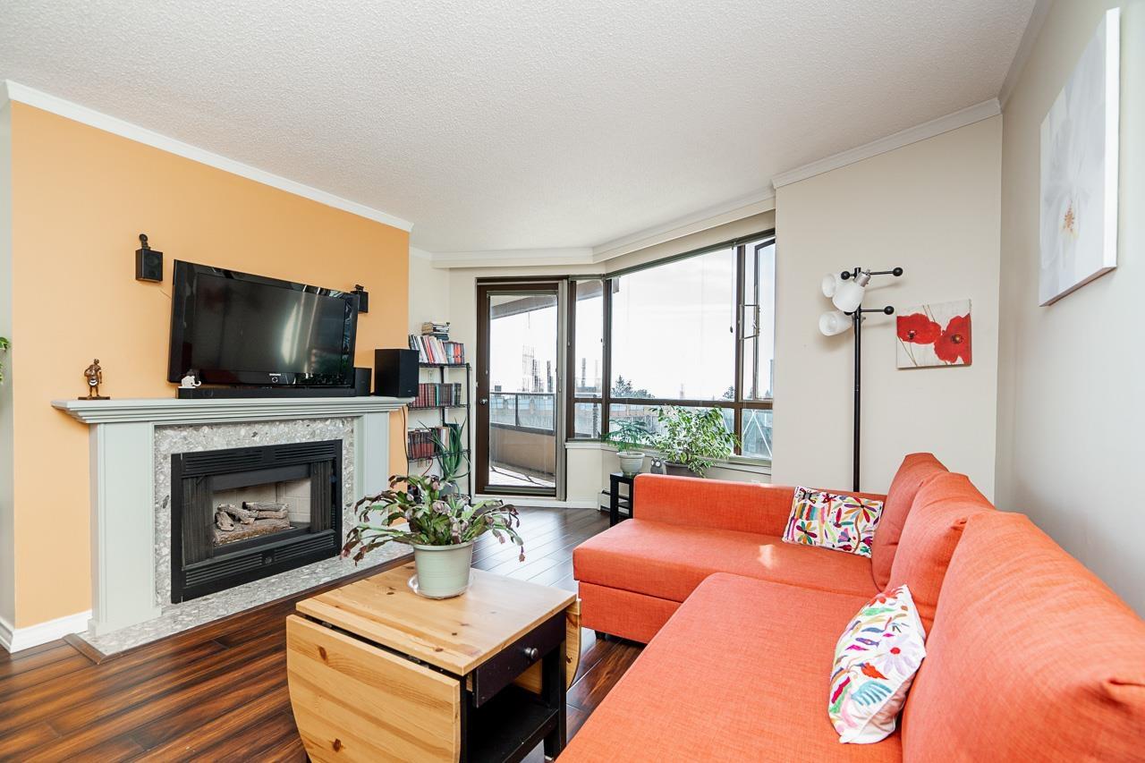 502 15111 RUSSELL AVENUE, White Rock