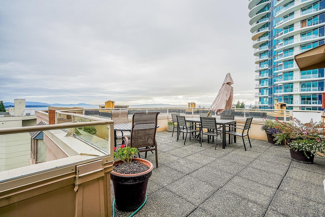 502 15111 RUSSELL AVENUE, White Rock