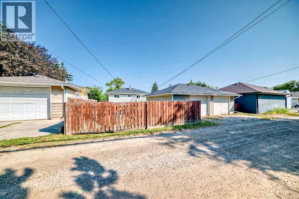 Single Family House Bungalow for Sale in   Avenue NE Renfrew Calgary 