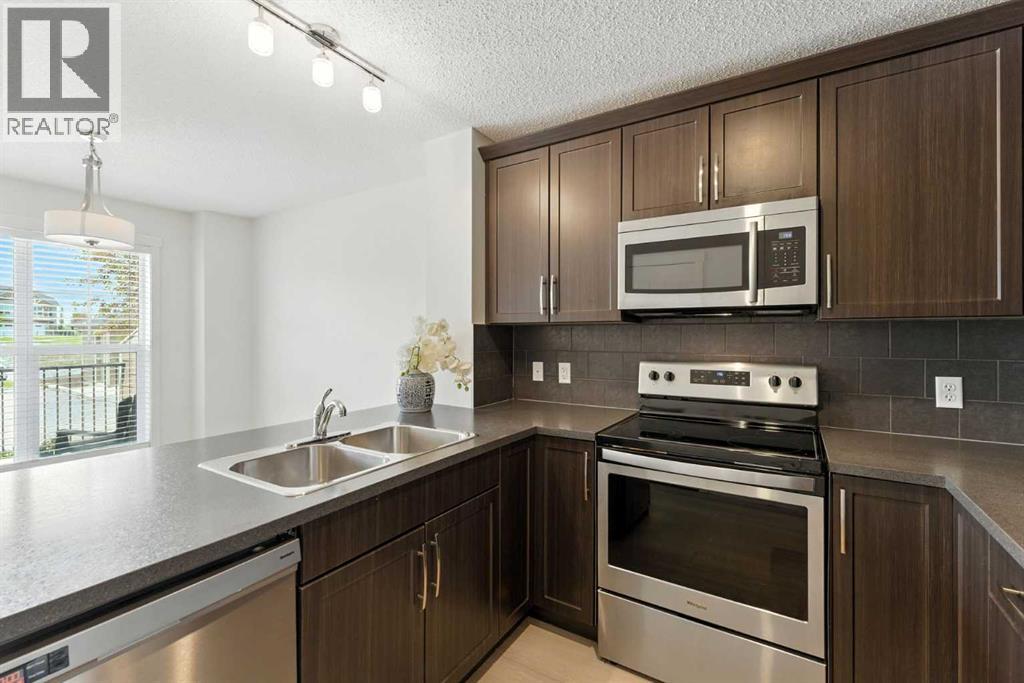 101 Sunset Drive, Cochrane